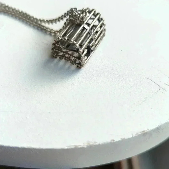 💥Host Pic❤️ Lobster trap charm - Picture 3 of 8